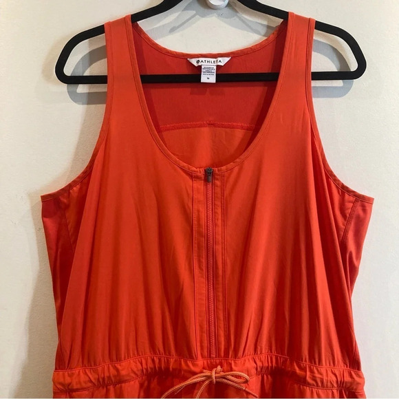 ATHLETA Expedition Dress Flame  Orange Shorts Quick Dry Zipper Pockets Dress - Picture 3 of 13